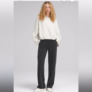 NWT Peloton x Lululemon Softstreme Pintuck Mid-Rise Pant